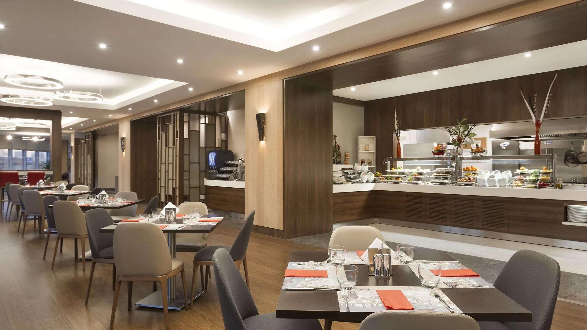 Ramada Encore Istanbul Bayrampasa 4*,