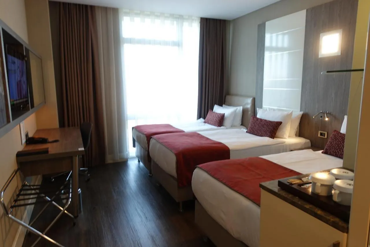 Ramada Encore Istanbul Bayrampasa Turquía